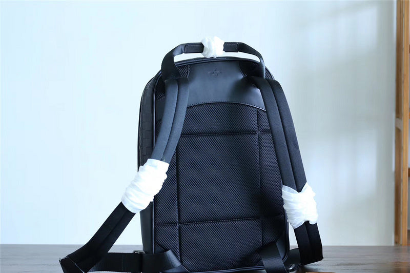 Fan Fashion Lu-Vi bags - 9713