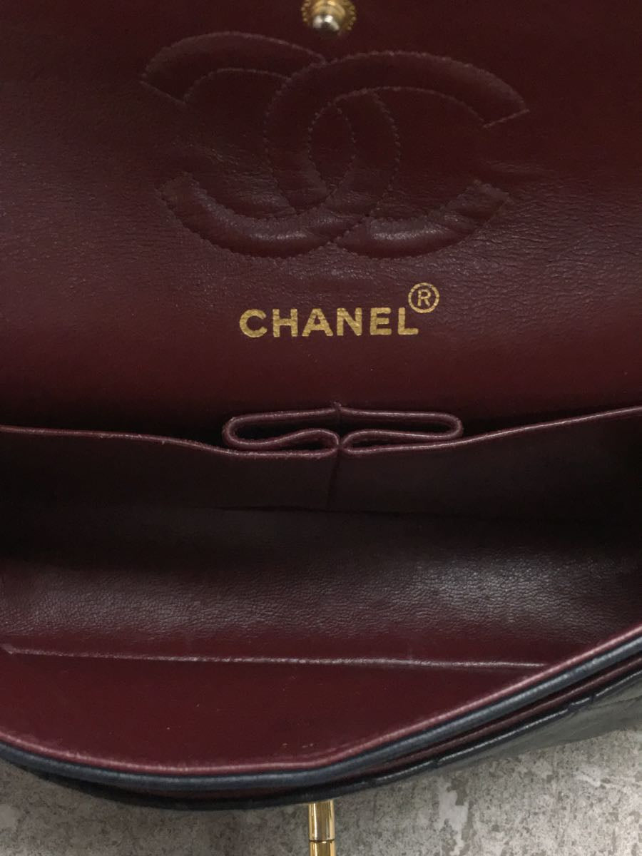 Chanel Matelasse Lambskin Leather Chain Shoulder Bag