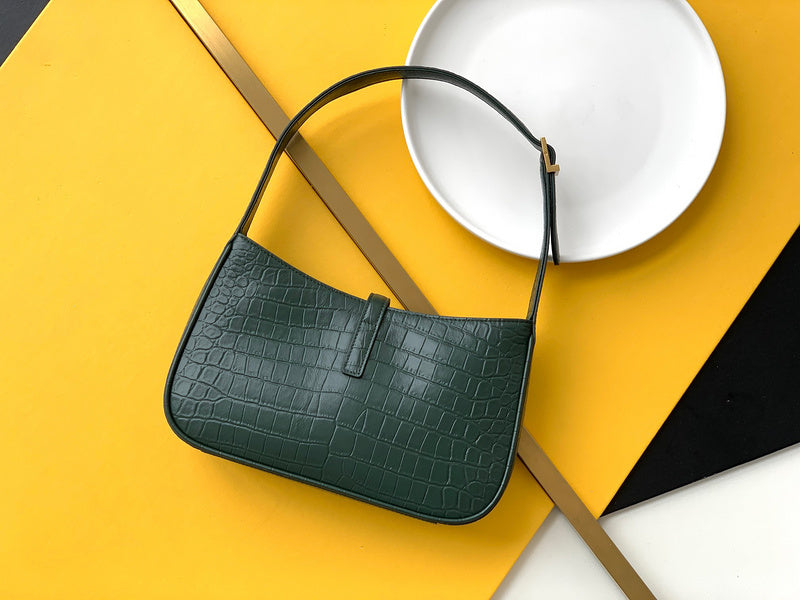 Amelia - YSL Bag - 4124