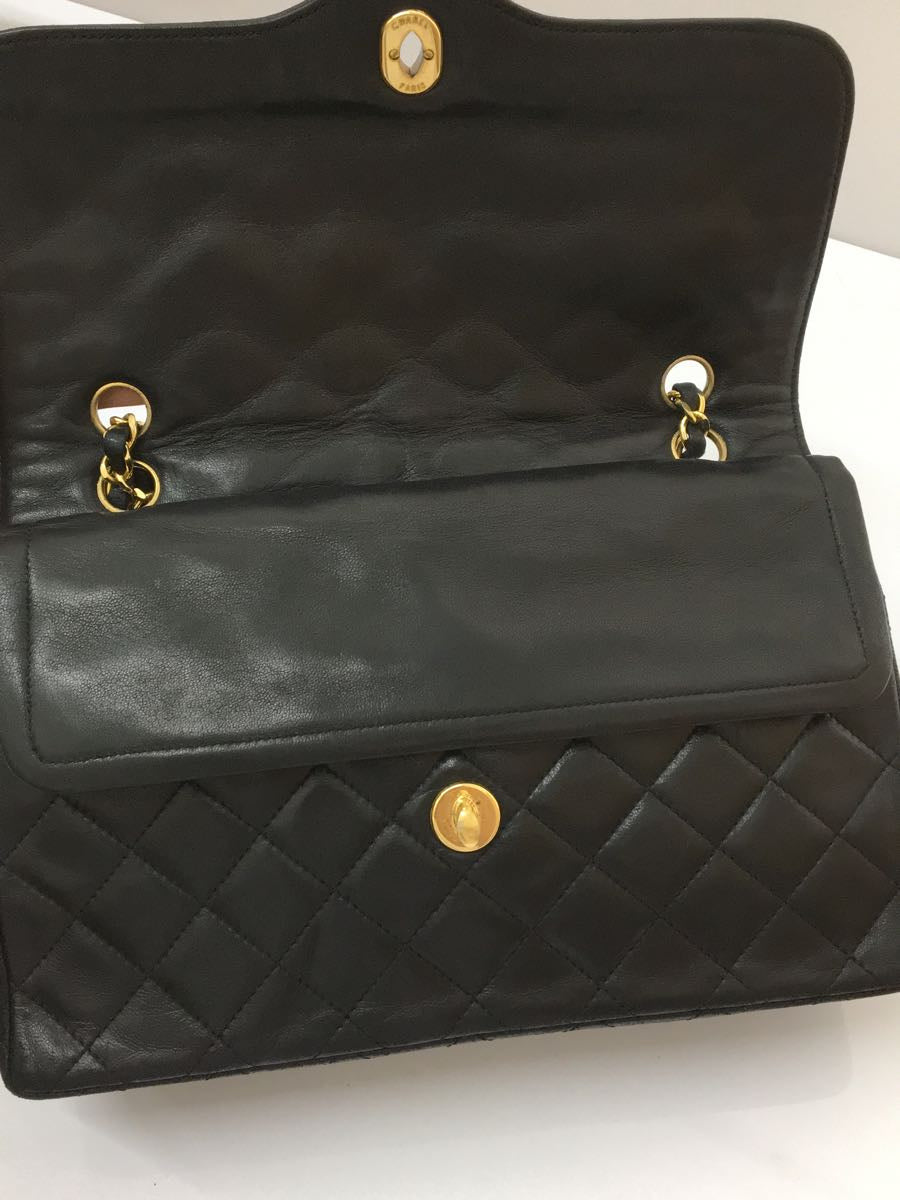 Chanel Leather Shoulder Bag