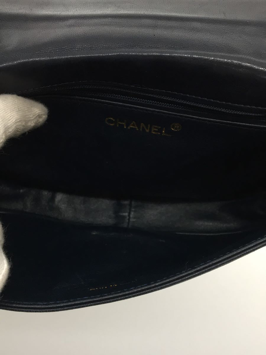 Chanel Leather Lambskin Chain Shoulder Bag