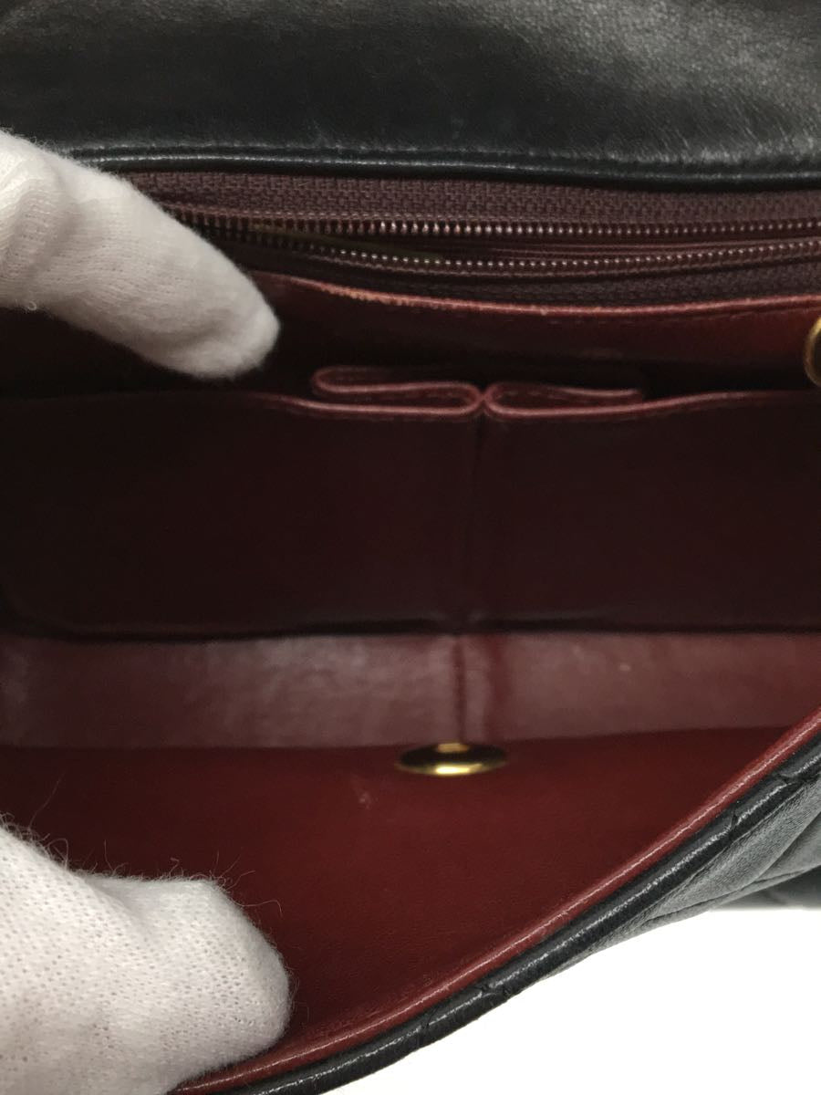 Chanel Leather Matelasse Plain Shoulder Bag