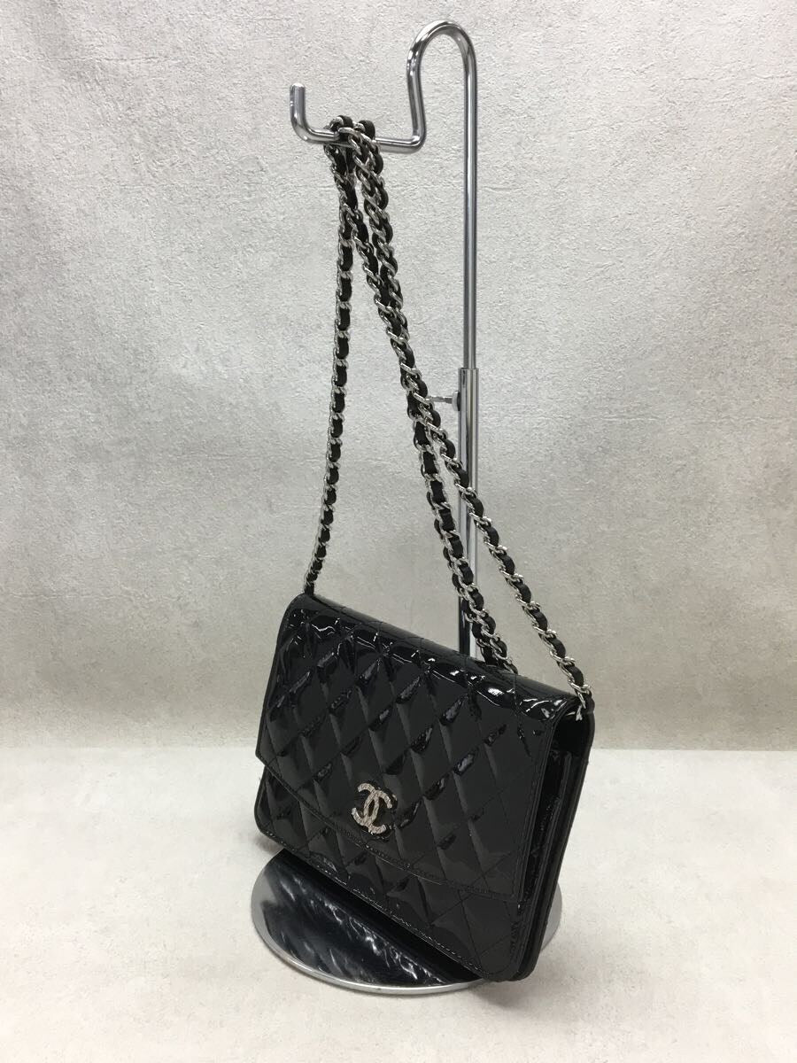 Chanel Enamel Plain Brilliant Chain Wallet
