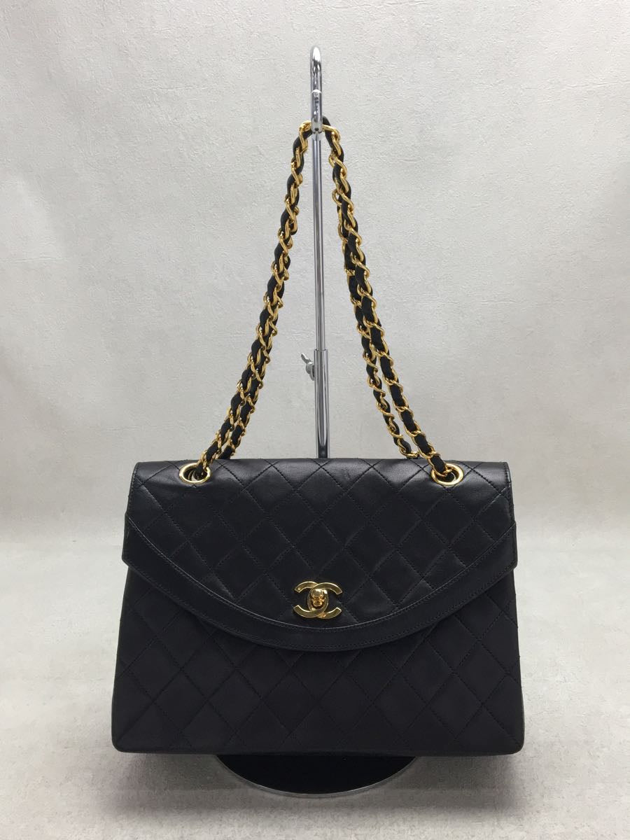Chanel Matelasse Diana Flap Handbag