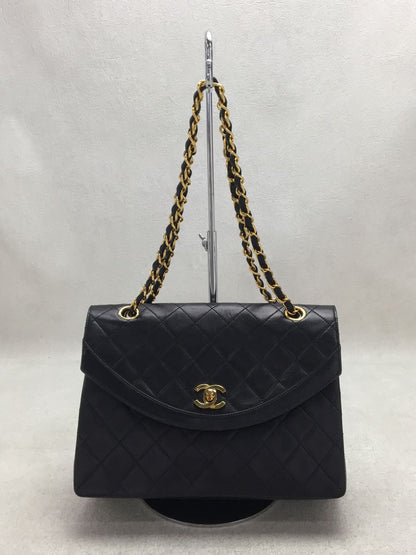 Chanel Matelasse Diana Flap Handbag