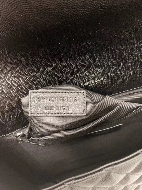 Amelia - YSL Bag - 3852