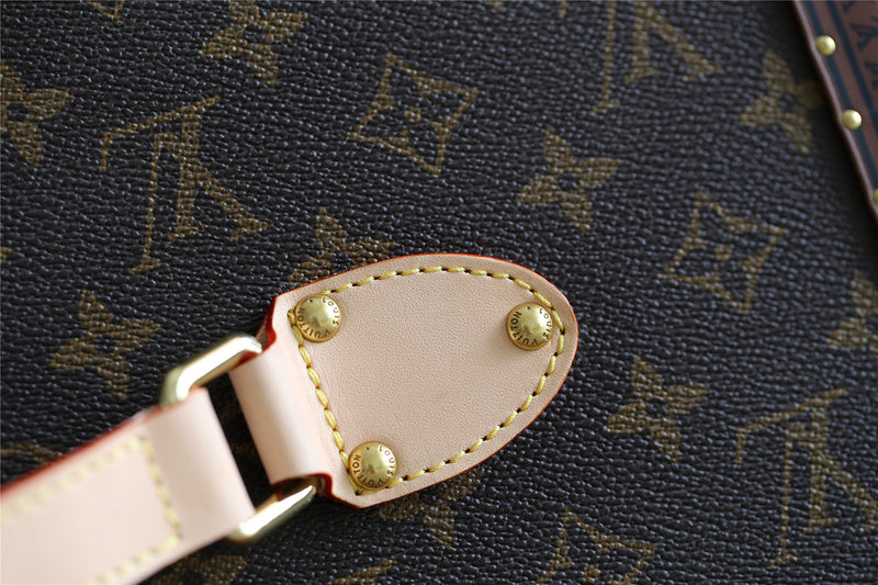 Fan Fashion Lu-Vi bags - 9521