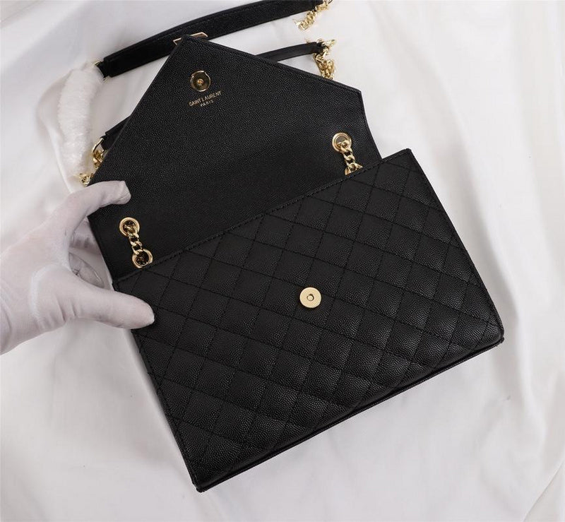 Amelia - YSL Bag - 2645