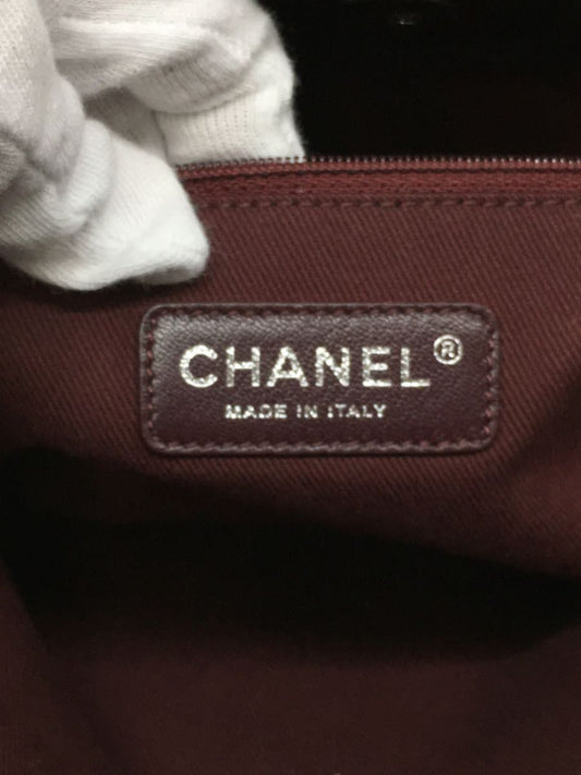 Chanel Matelasse Calfskin Chain Shoulder Bag