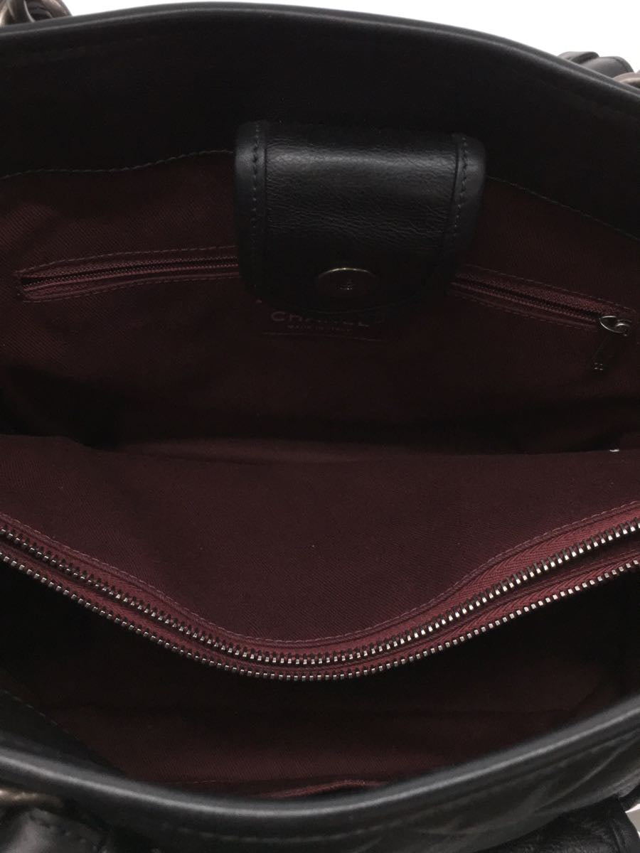 Chanel Matelasse Calfskin Chain Shoulder Bag