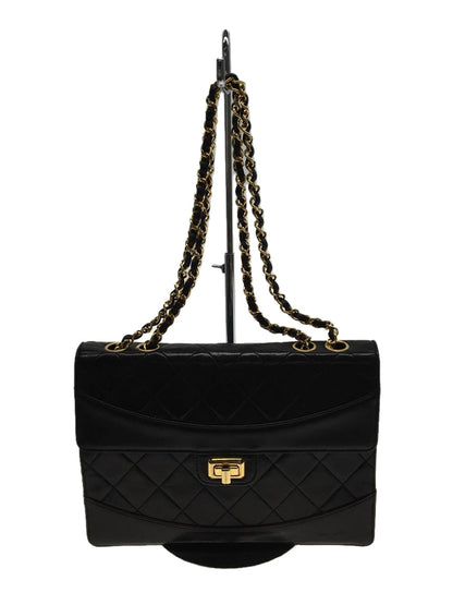 Chanel Leather Shoulder Bag