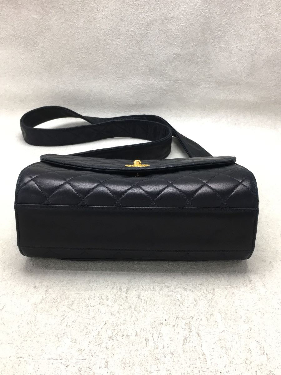Chanel Leather Shoulder Bag