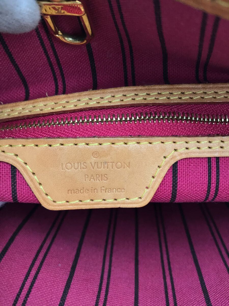 Louis Vuitton Neverfull MM Monogram Brown Tote Bag