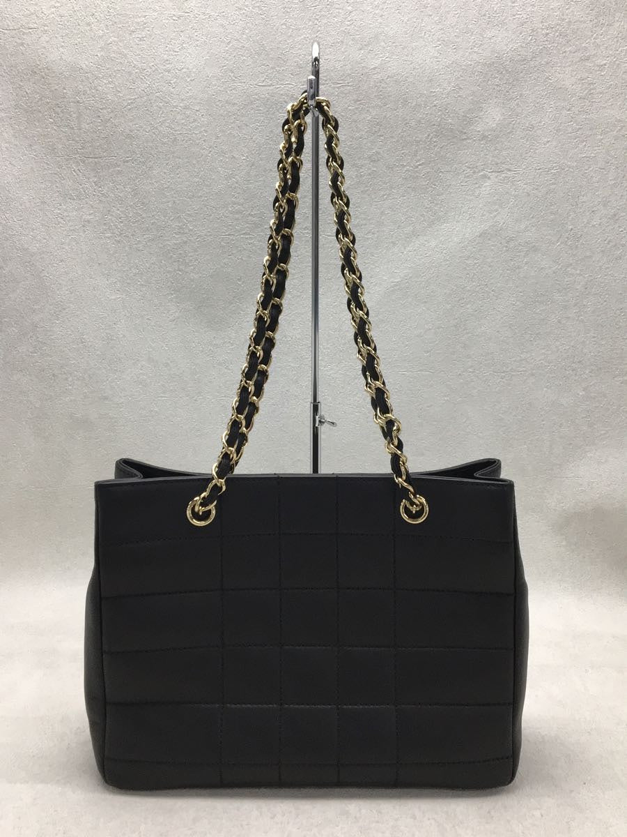 Chanel Leather Shoulder Bag