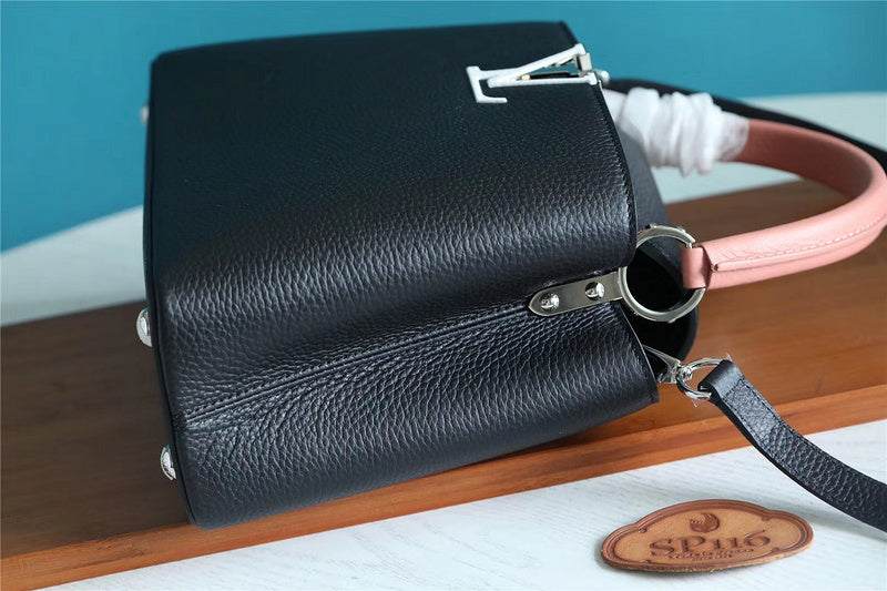 Fan Fashion Lu-Vi bags - 8360