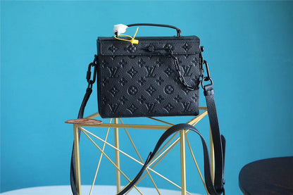 Amelia - LOV Lady Bags - 1819