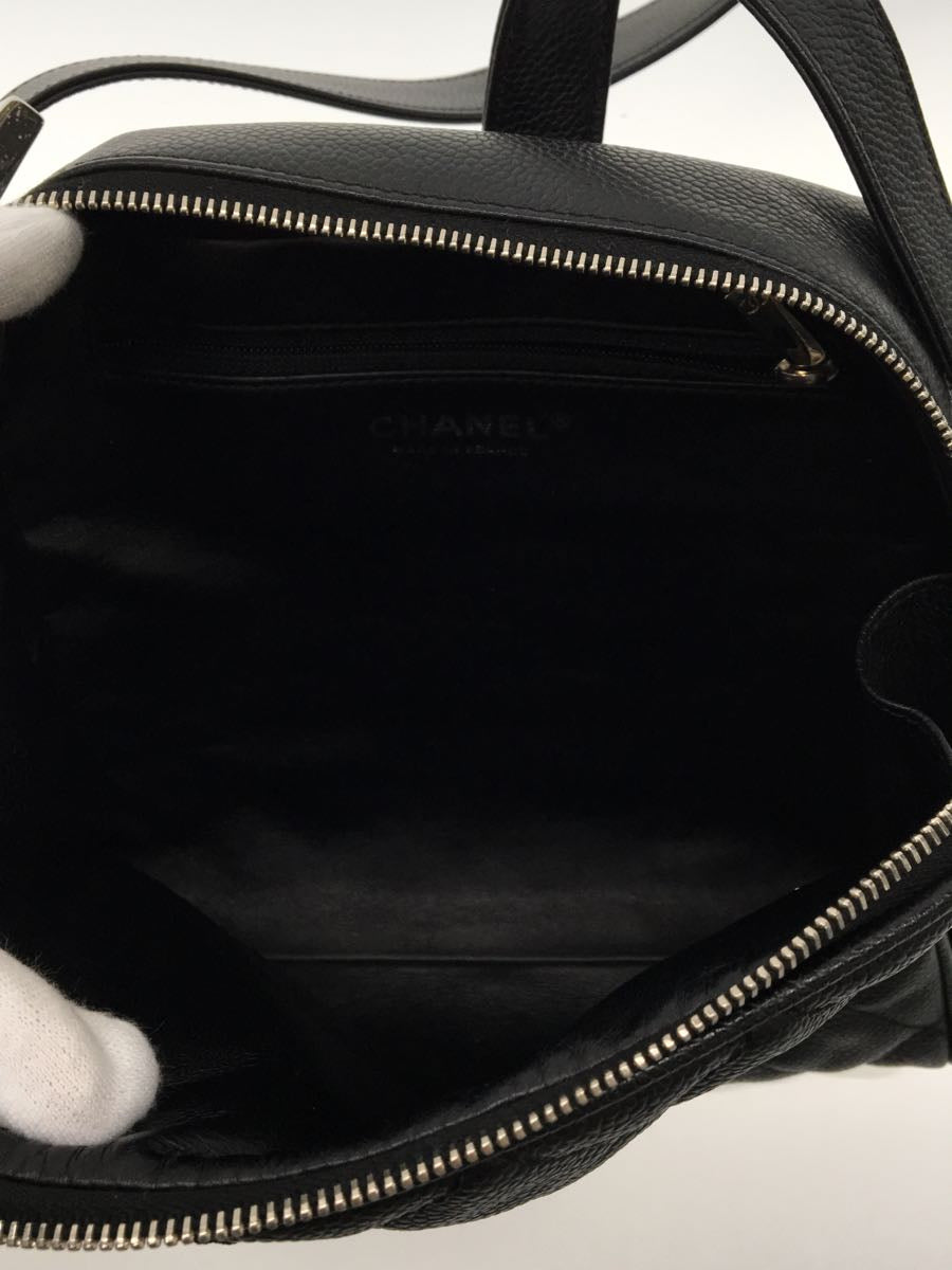 Chanel Leather Plain Shoulder Bag