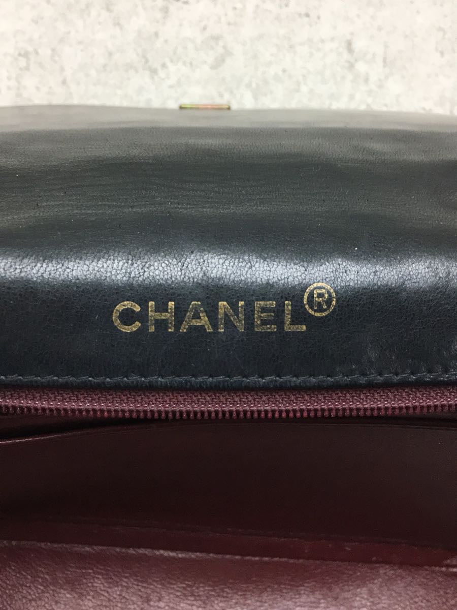 Chanel Leather Matelasse Chain Shoulder Bag