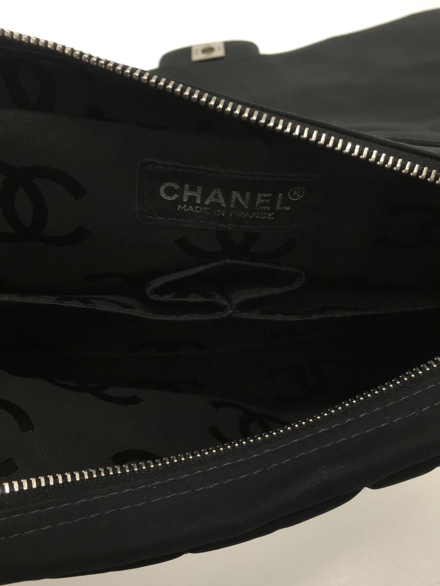 Chanel Nylon Plain Shoulder Bag