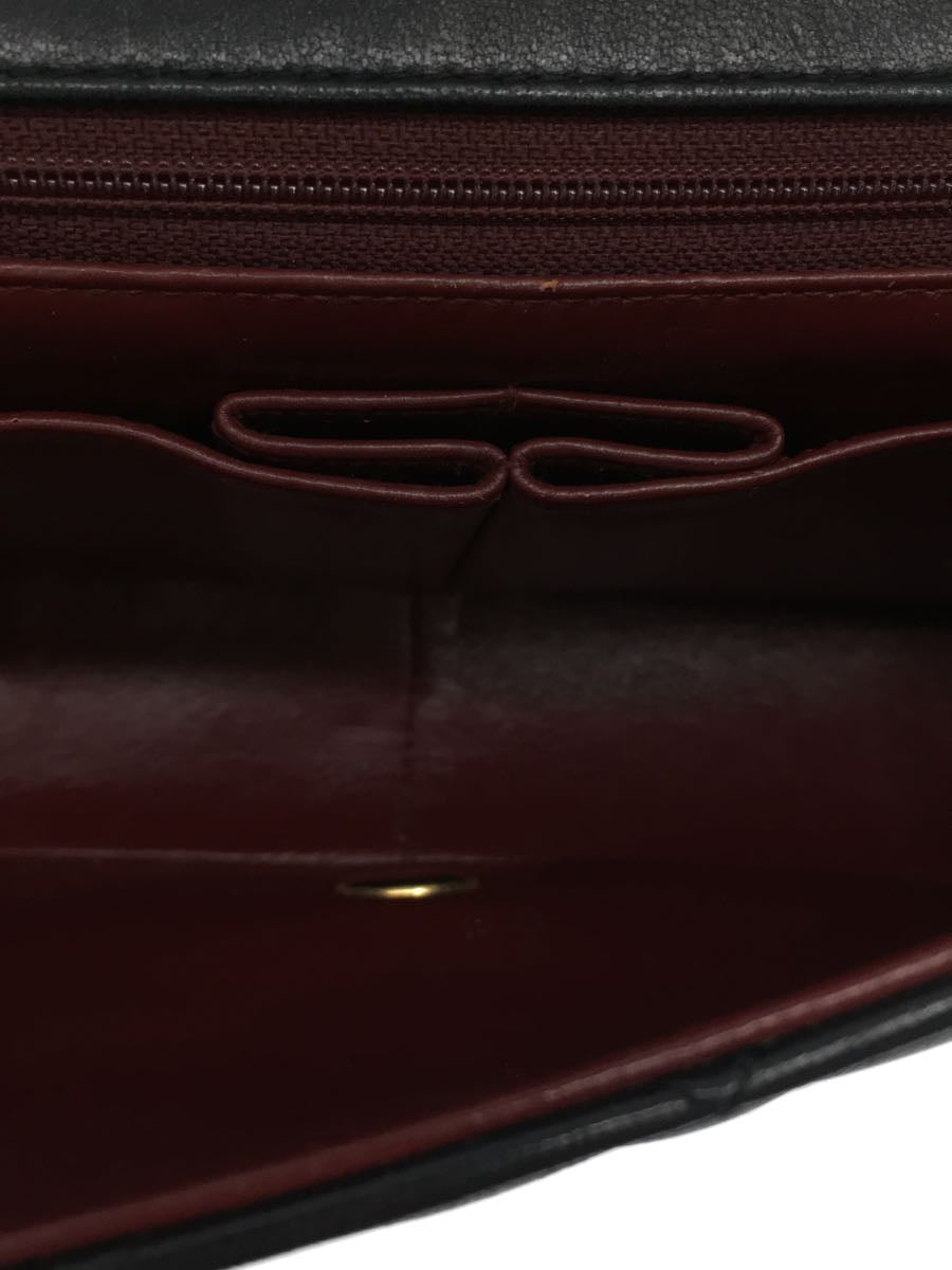 Chanel Leather Shoulder Bag