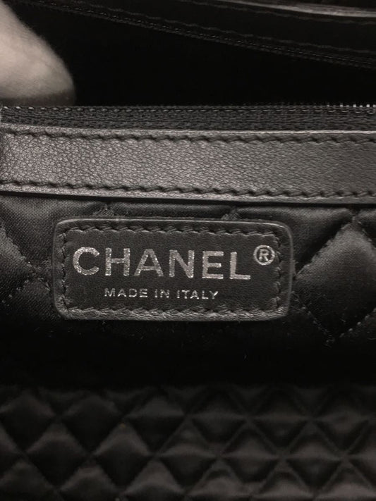Chanel Lamb Leather Chain Shoulder Bag Black