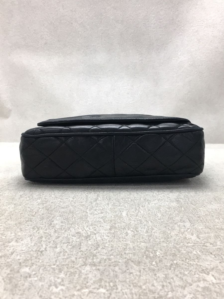 Chanel Leather Shoulder Bag