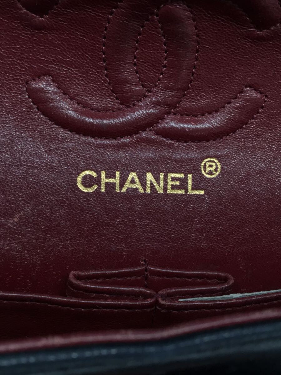 Chanel Matelasse Lambskin Leather Chain Shoulder Bag