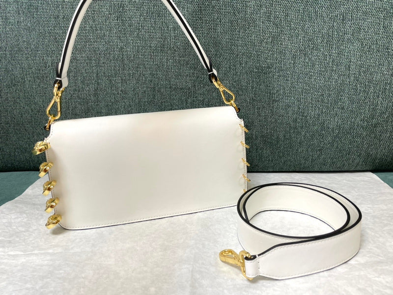 Amelia's Bag Gallery - VAR Bags - 224