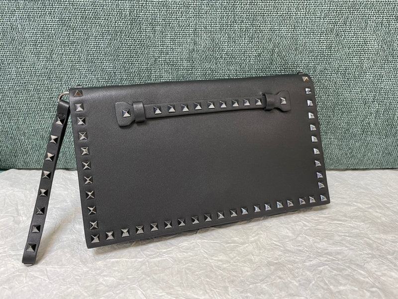 VAL LUXURY BAGS - FOR FASHION LOVERS  AFFORDABLE LUXURY BAGS- 686