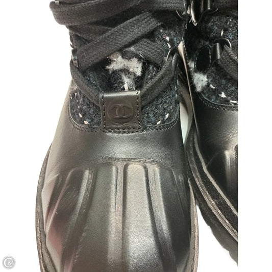 Boots Luxury Designer By Chanel In Black, Size: 6.5