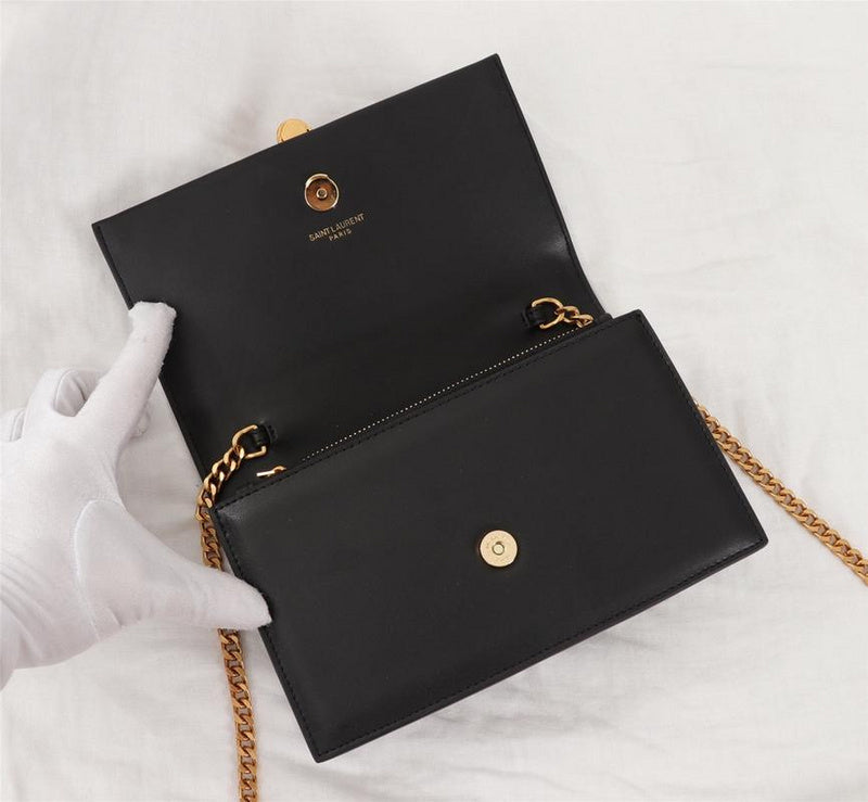 Amelia - YSL Bag - 2624