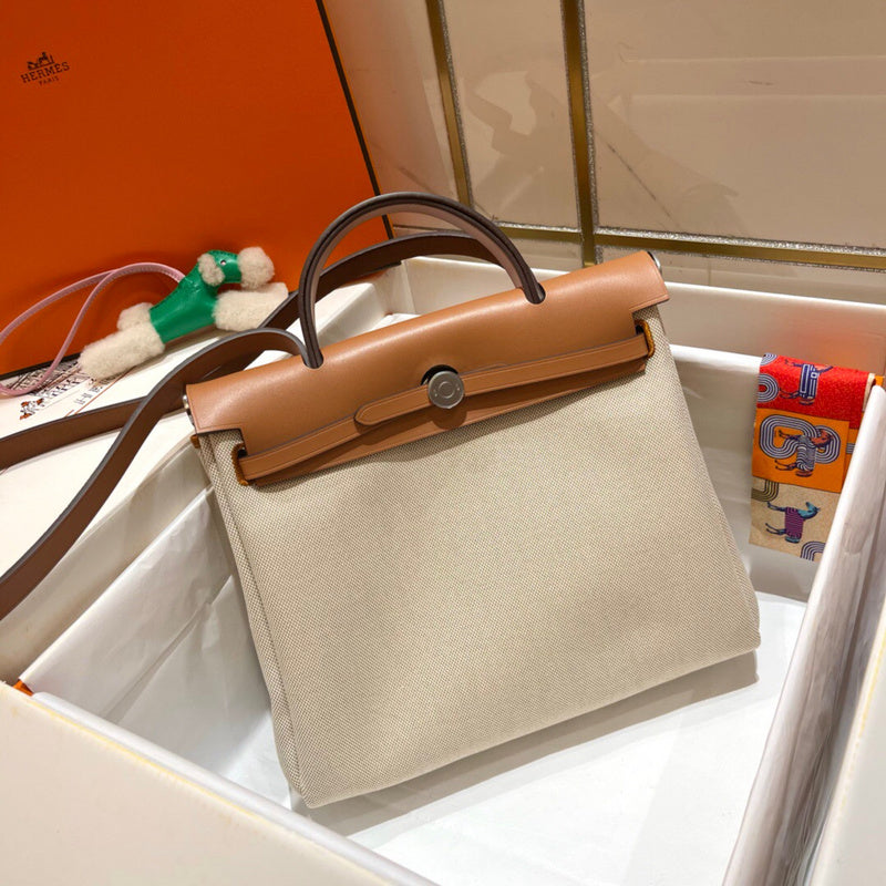 Amelia - HMS Bags - 1702
