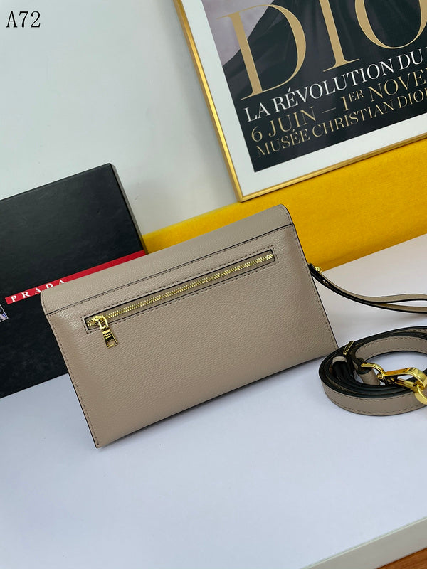 Barnes-Bags - Prada Bags - 987