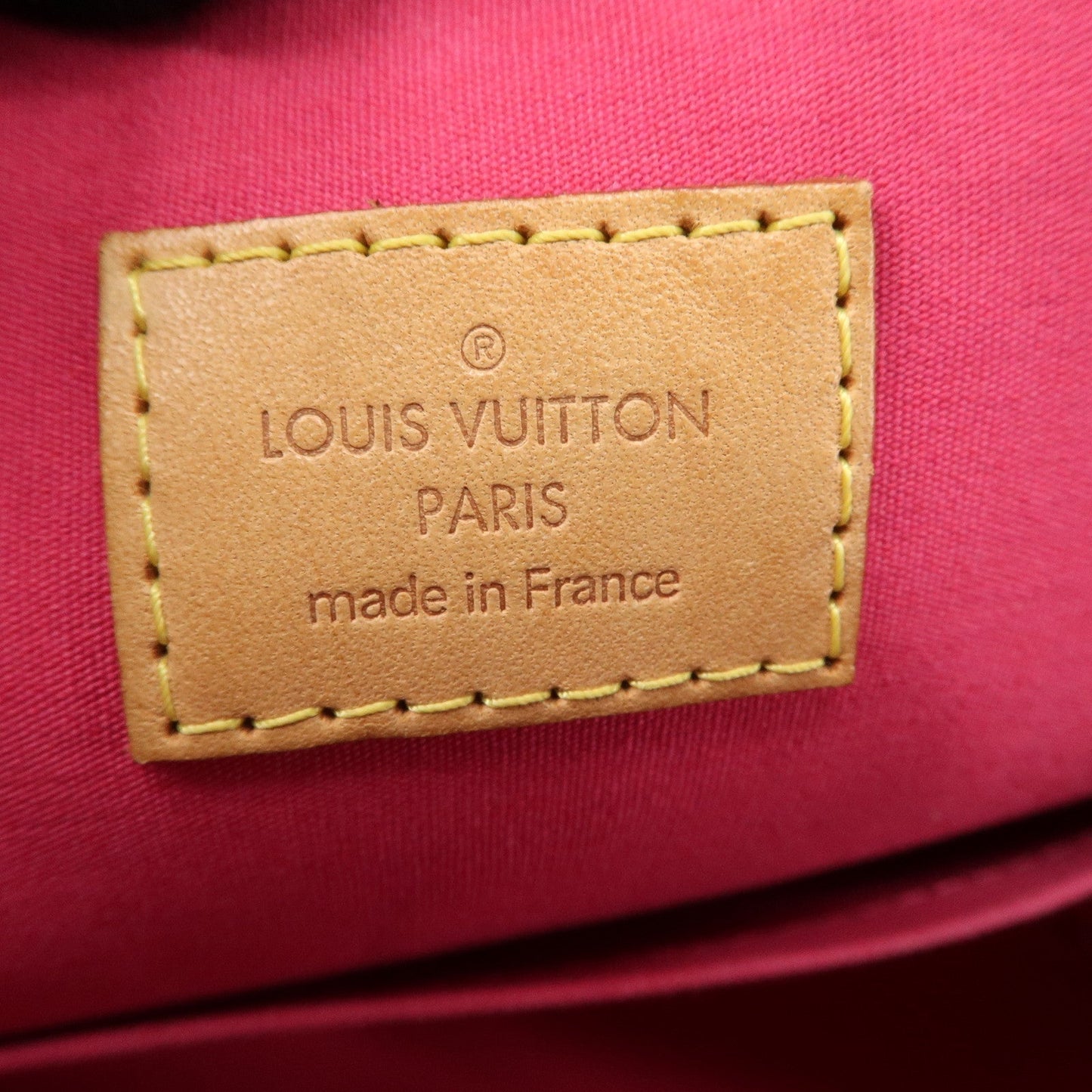 Louis Vuitton Monogram Vernis Alma MM Rose Hand Bag M93686