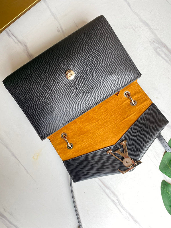 Amelia - LOV Lady Bags - 1049