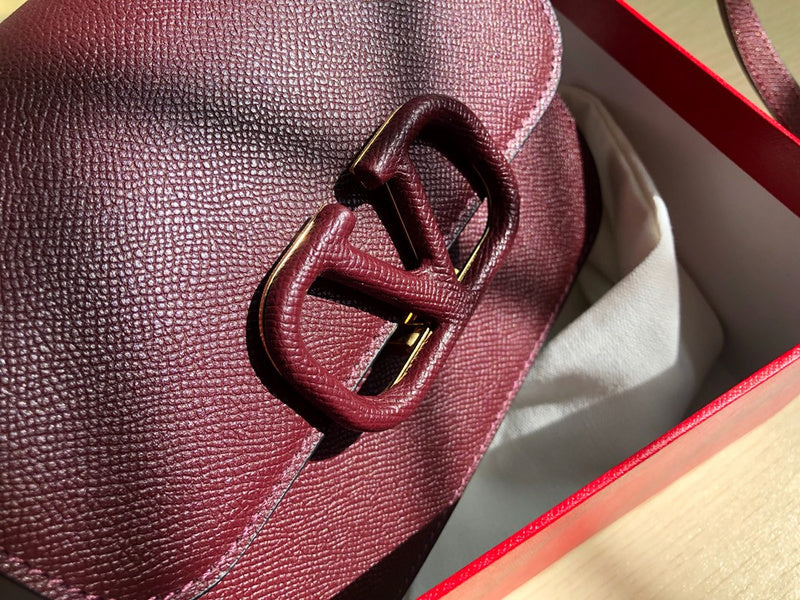VAL LUXURY BAGS - FOR FASHION LOVERS  AFFORDABLE LUXURY BAGS- 1304