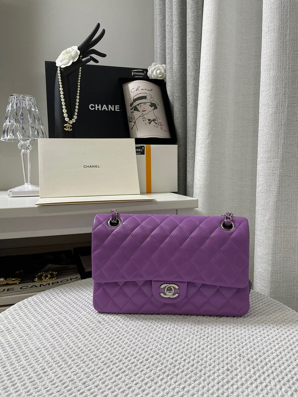 Wellow Bags - Chanel - Bags  - 275