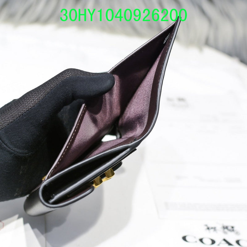 Amelia - CAH Wallet - 118