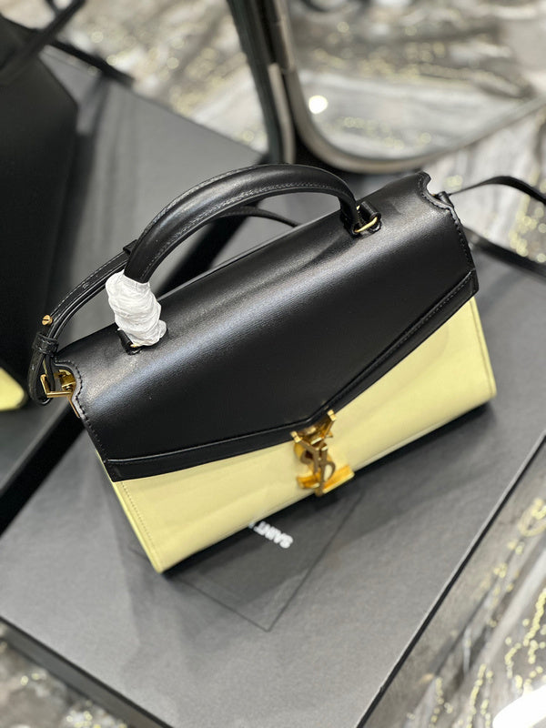 Amelia - YSL Bag - 3976
