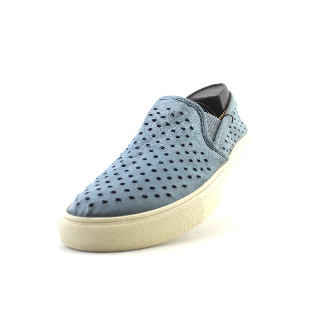 STEVE MADDEN .
