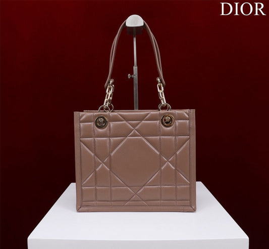 Amelia- DYOR BAGS - DESIGNER HANDBAGS  - 1736