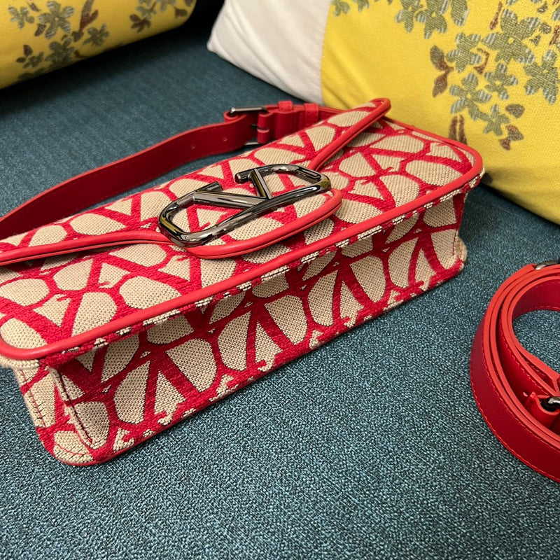 Amelia's Bag Gallery - VEL Bags - 404
