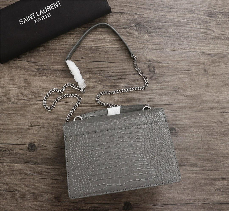 Amelia - YSL Bag - 2902