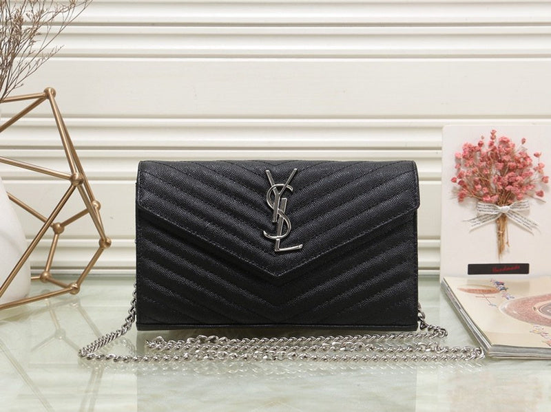 Amelia - YSL Bag - 3562