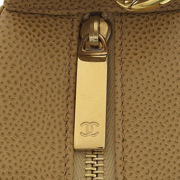 CHANEL Around 2003 Made Caviar Skin Cc Mark Stitch Shoulder Bag Beige