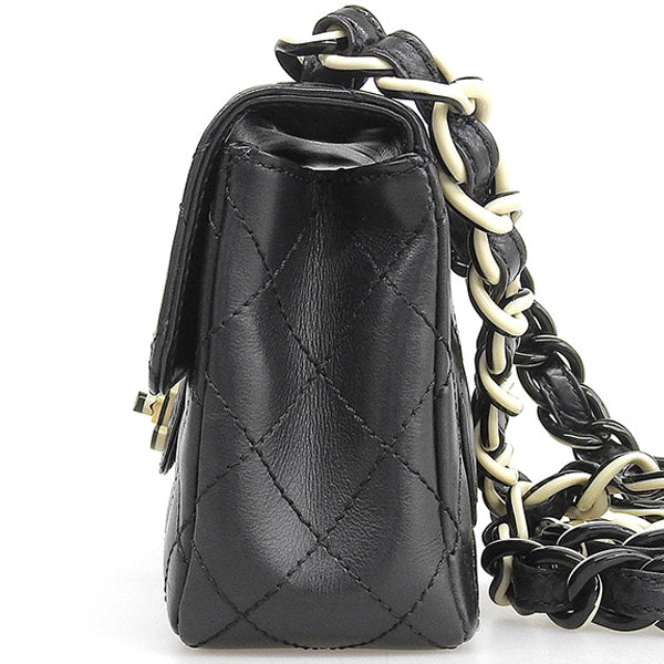 CHANEL Around 2000 Made Turn-Lock Plastic Chain Bag Black
