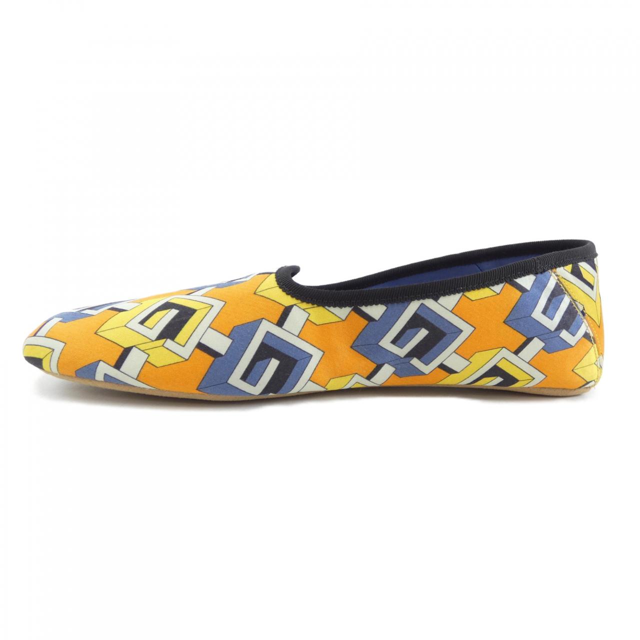Gucci 662868 Room Shoes