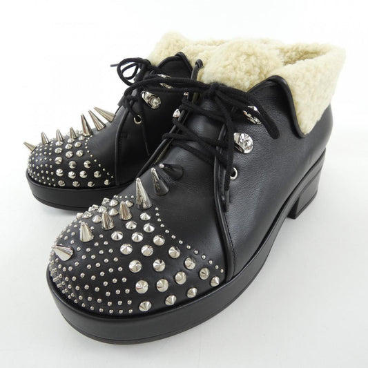 Gucci Shearling Boots