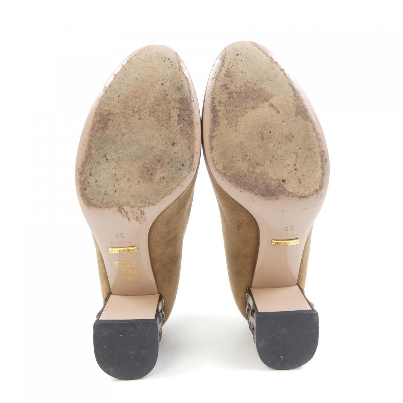 Gucci Leather Pumps