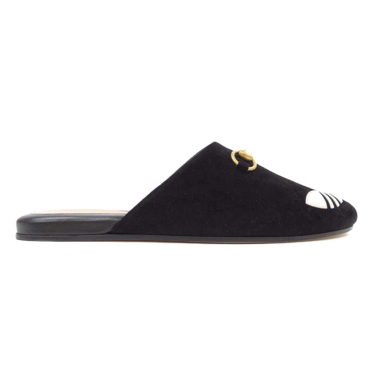Gucci 702211 DE8X0 Suede Shoes